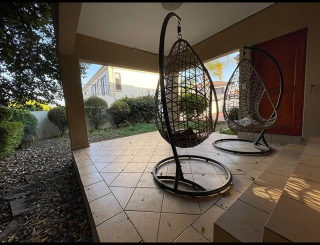 4 BEDROOM FREEHOLD FOR SALE IN FOURWAYS
